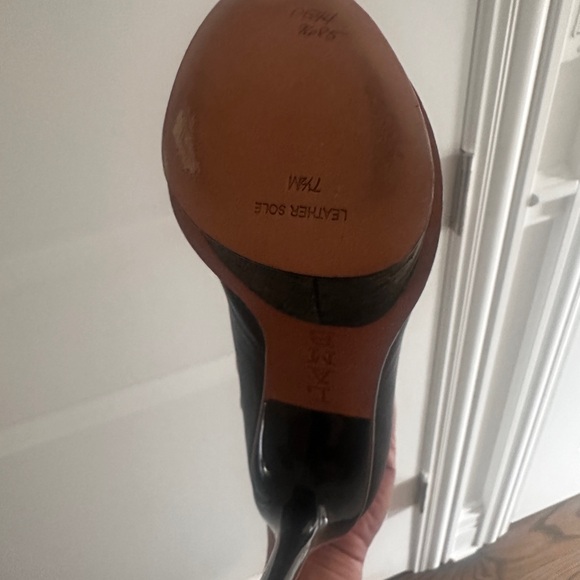 Brand New, never worn LAMB Leather peep-toe pumps 👠 - Picture 7 of 9